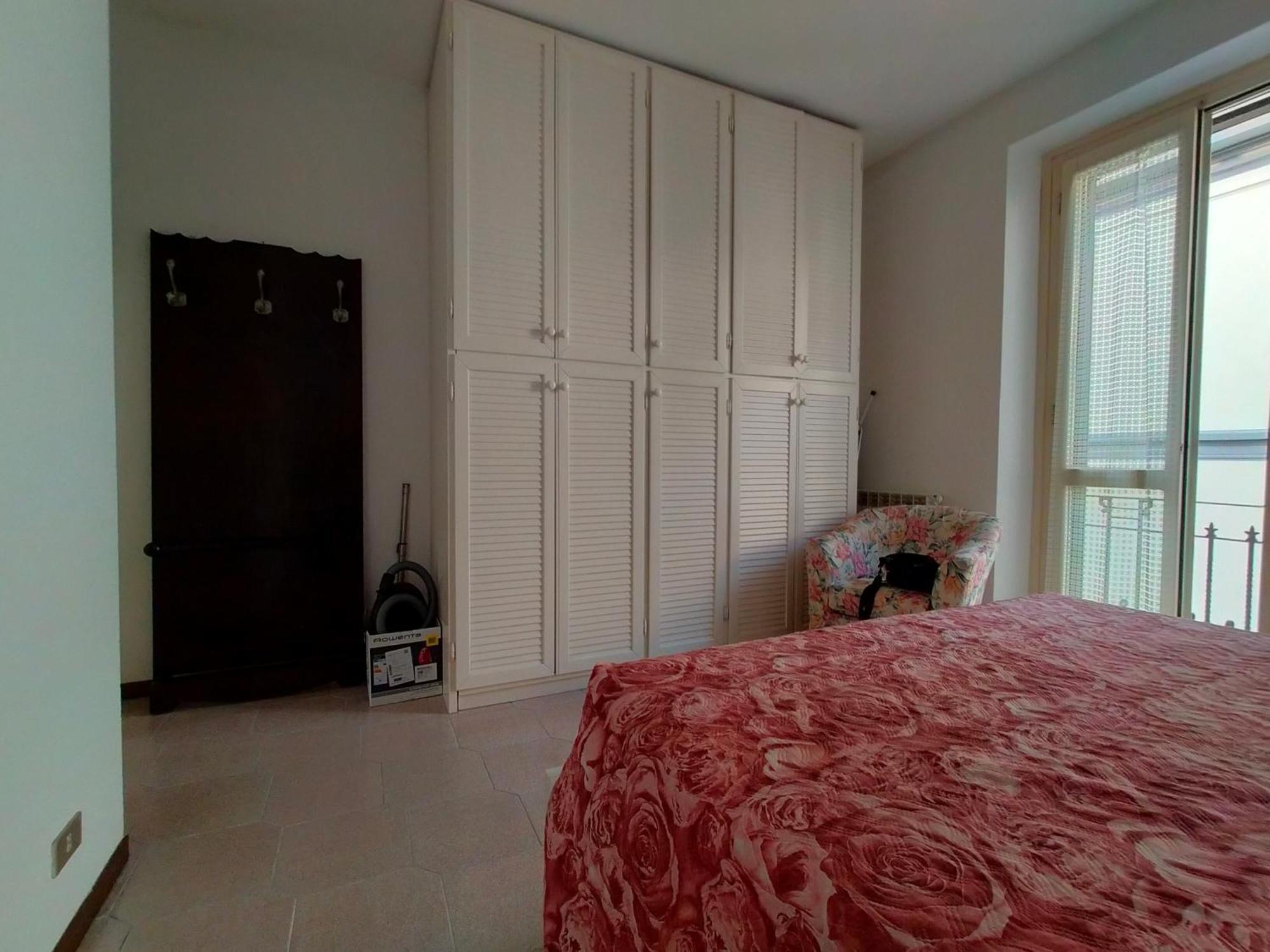 Central Guesthouse Cir 015146-Cni-01484 Милано Екстериор снимка